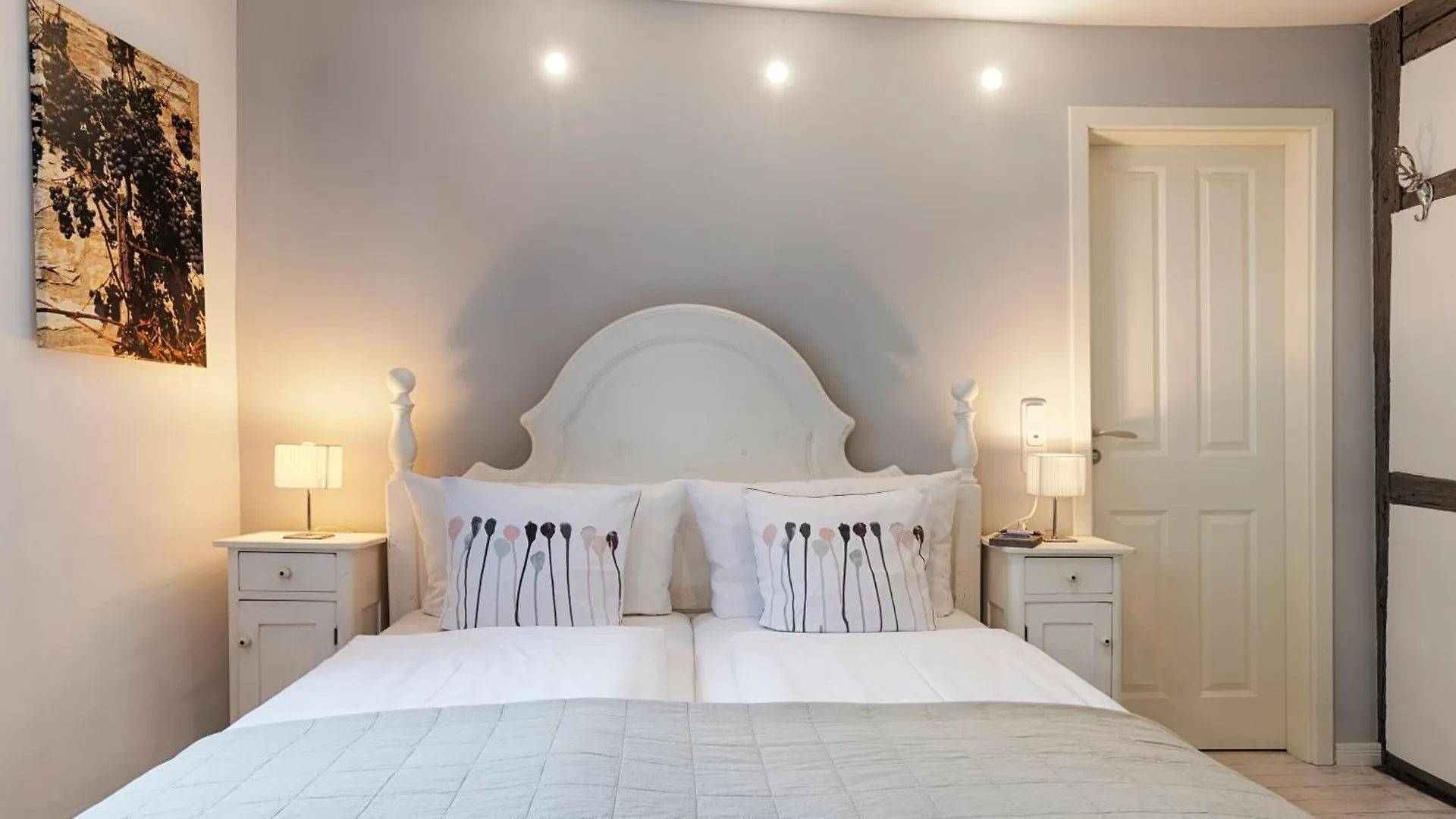 Weinhotel Oechsle & Brix Sommerhausen 3*,  Alemania